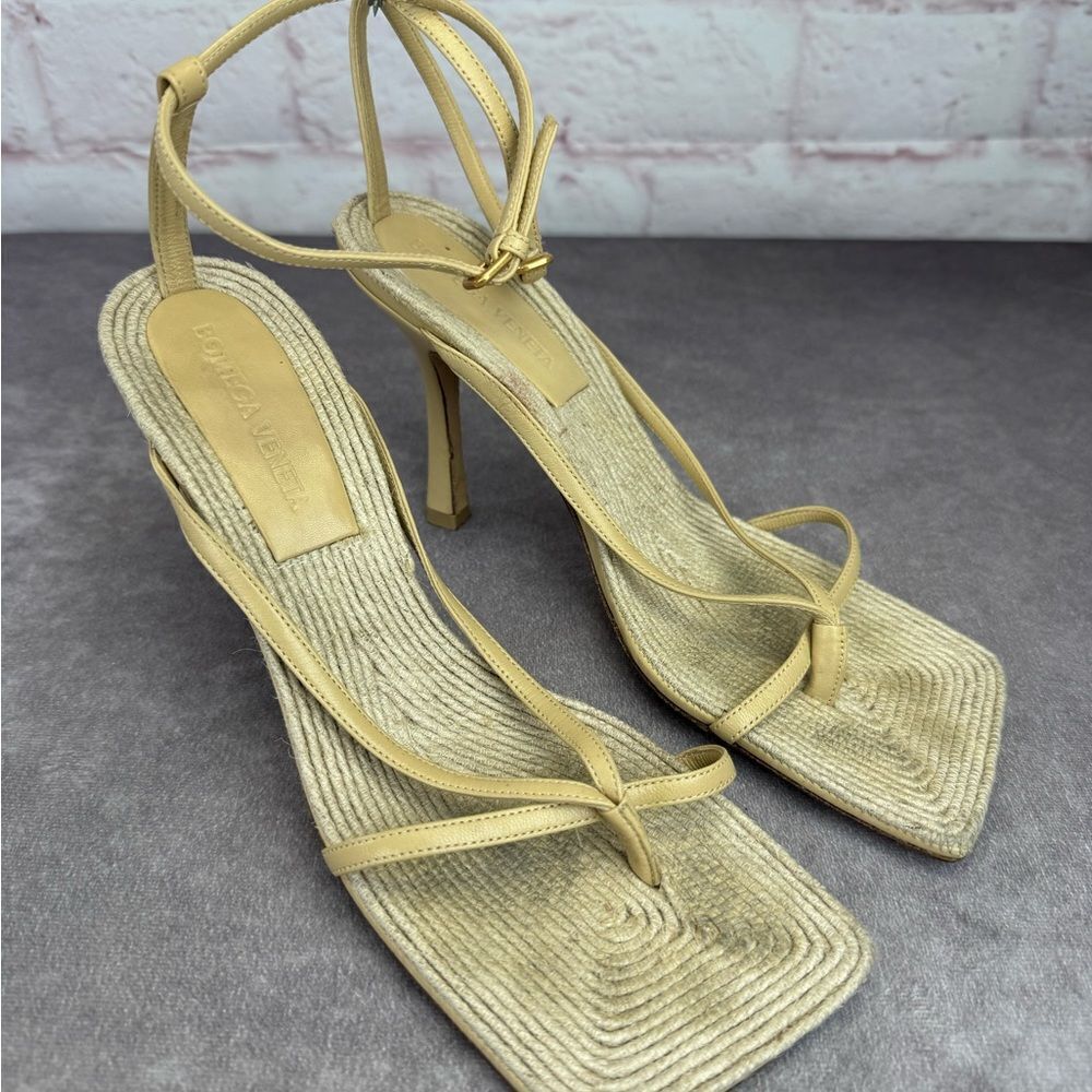 BOTTEGA VENETA - Leather/Jute Strappy Sandals - Size 38 - Picture 5 of 16